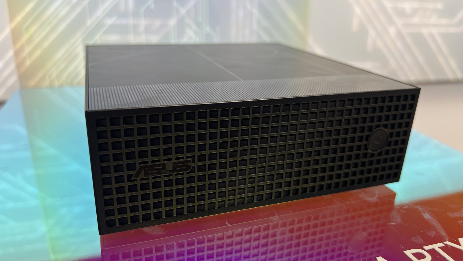 ASUS RTX Spark 小型桌機實機|蓋斯克科技